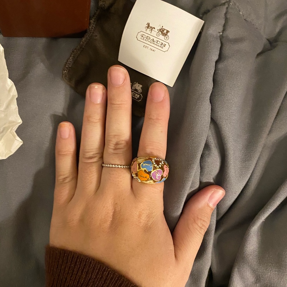 Coach Poppy Enamel and Rhinestone Hearts Ring - Picture 2 of 6